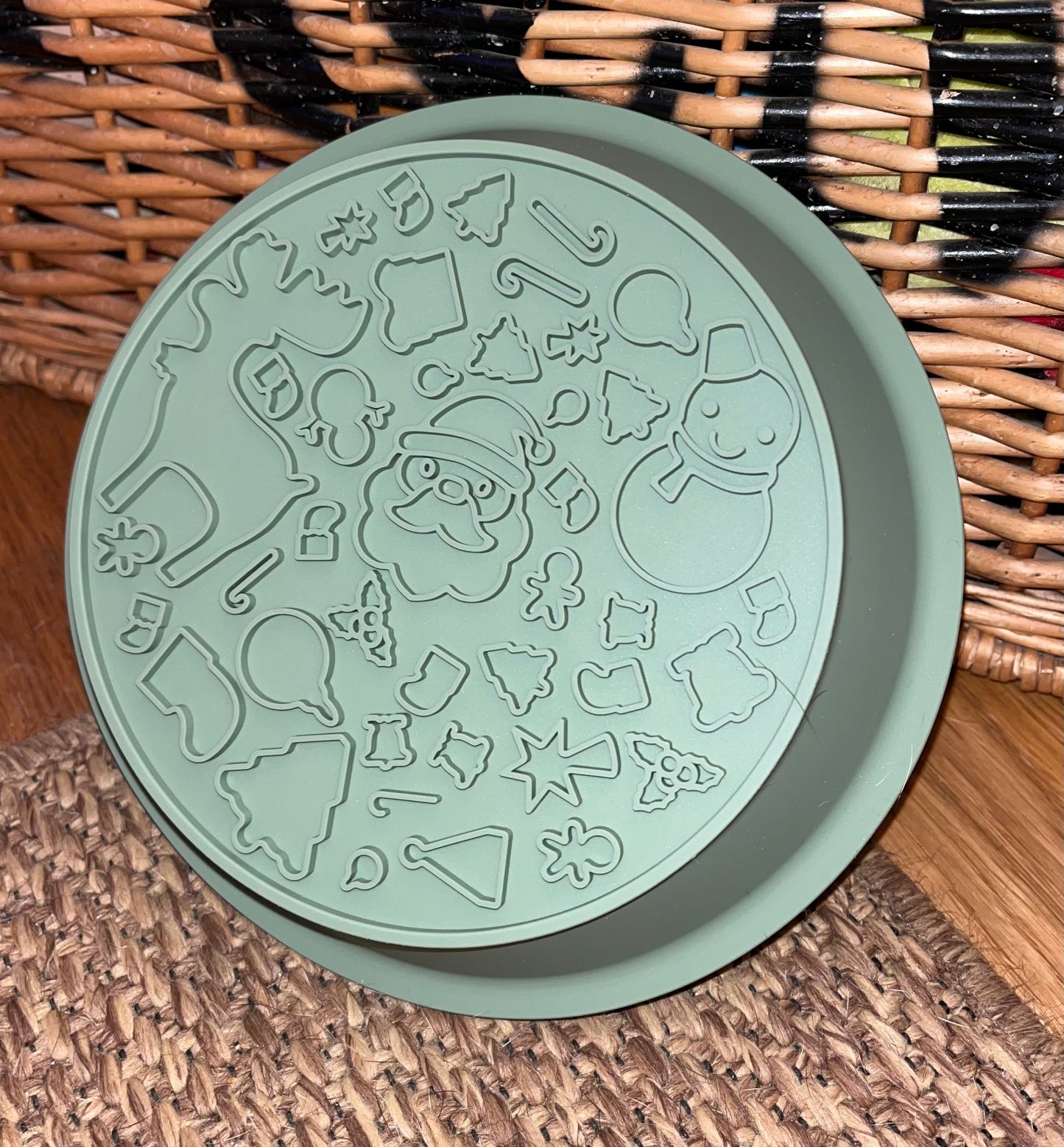 Festive Christmas Tree Dual Slow Feeder/Lick Mat Bowl