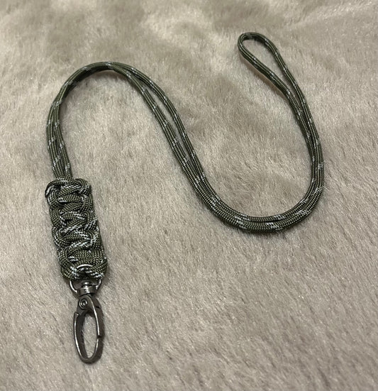 Paracord Lanyard –  Reflective Olive & Gun Metal